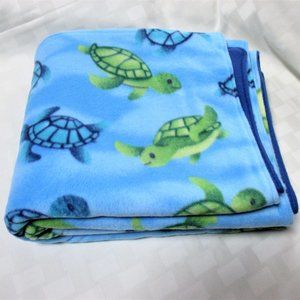 Blue and green sea turtles fleece blanket, ocean blanket, childen's beeding